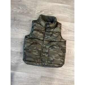 Baby Gap toddler size 3 camouflage puffer vest